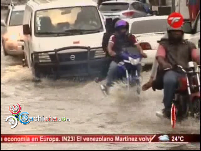 Santo Domingo No Está Preparado Para Lluvia: Inundaciones En Calles Y Barrios #Video