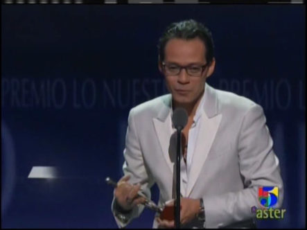 Marc Anthony Gana En Premio Lo Nuestro Como Tropical Salsa Artista Del Año #Video