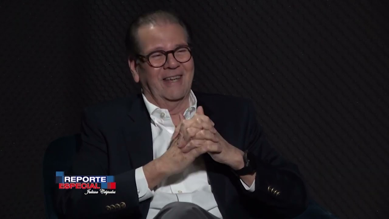 ME RECHAZA POR SER ALBAÑIL Y SE LLEVA LECCION POR INTERESADA (Gold Digger Prank)