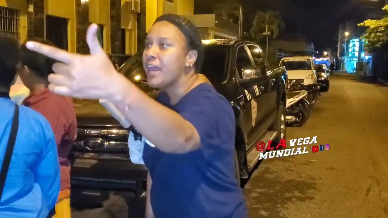 Policías Apresan Grupo De Estudiantes Menores De Edad Por Por Un Pleito