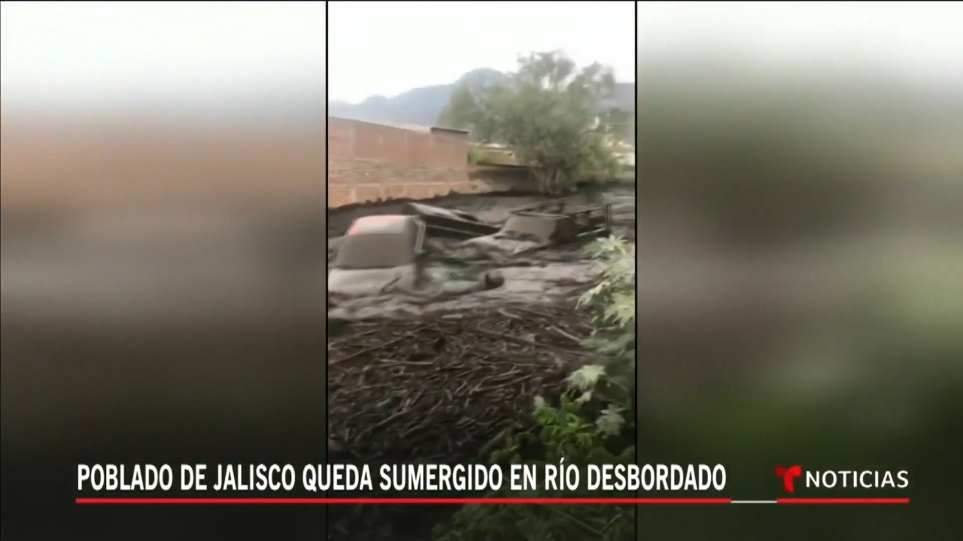 Río Desbordado En Jalisco Arrasa Con Todo A Su Paso