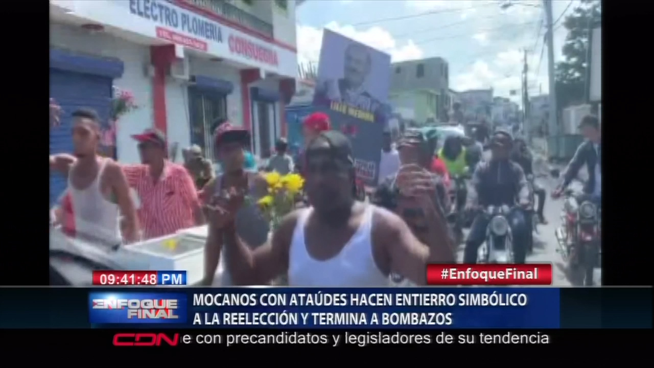 Mocanos Con Ataúdes Hacen Un “entierro Simbólico” A La Reelección Y Terminan A Bombazos