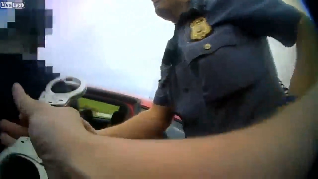 Video De Bodycam Sobre El Arresto De Un Niño De 10 Años Después De La Persecución Policial