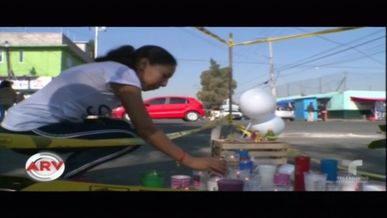 El Aterrador Momento En Que A Una Niña Se Le Enreda El Pelo En Unas Escaleras Mecánicas