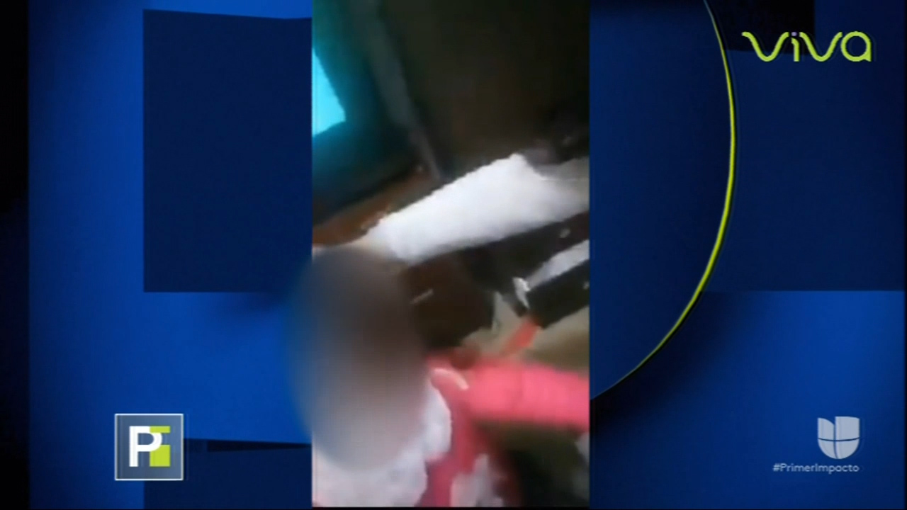 Madre Le Pega A Su Niña De Dos Años, Lo Graba En Vídeo Y Se Lo Envía A Su Padre