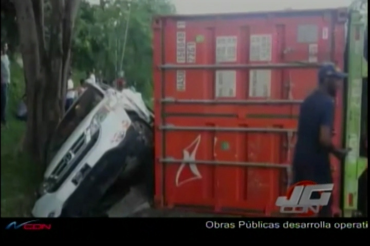 Un Aparatoso Accidente Ocurrido En La Carretera Navarrete – Puerto Plata Dejó 2 Personas Muertas