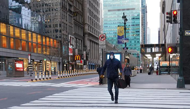 Neoyorkinos Dicen Que Ya Comienzan A Sentir Los Efectos Del Aislamiento Por El COVID-19