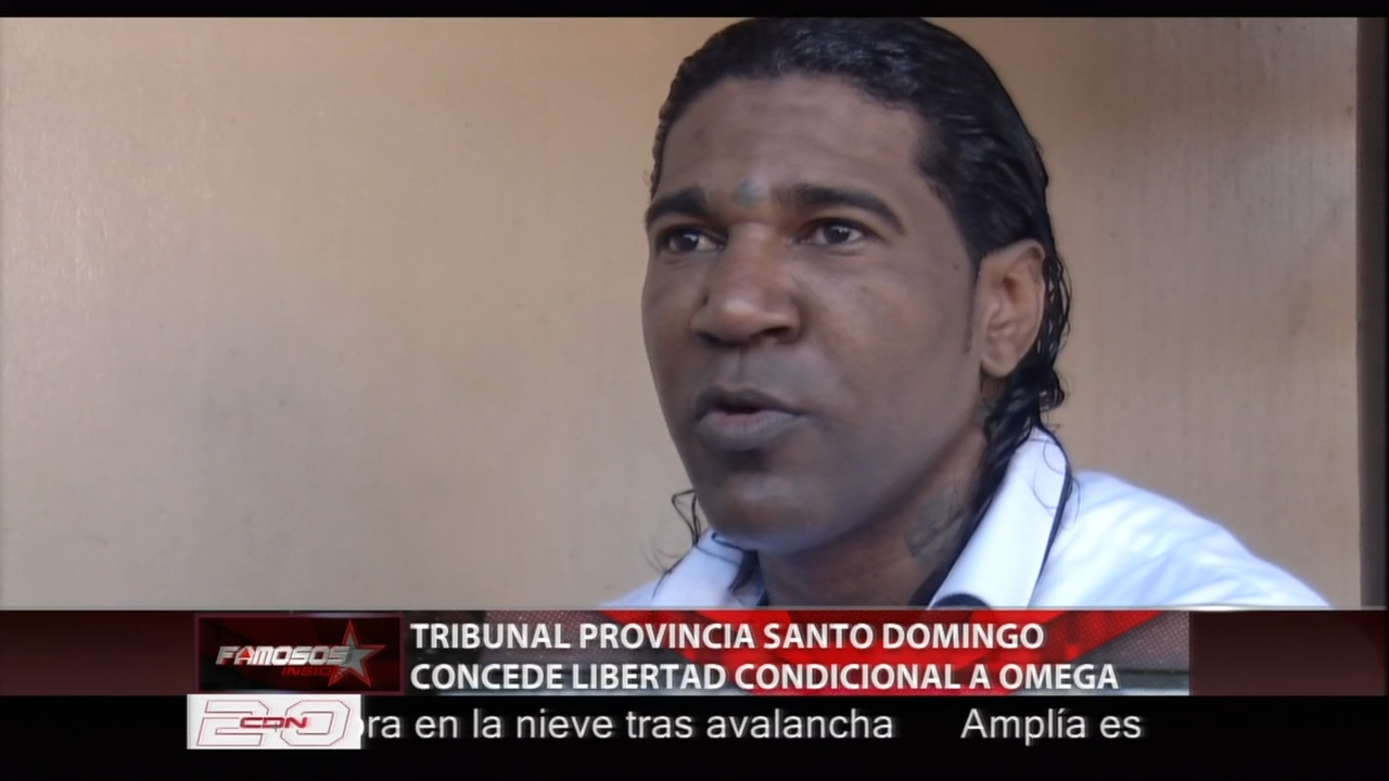 En Medio De La Algarabía De Familiares Y Fanáticos Omega Sale En Libertad