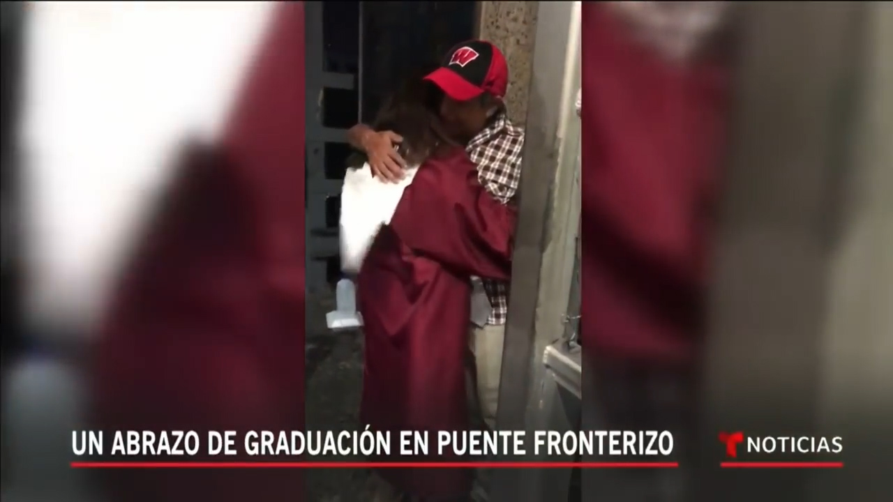 Celebra Su Graduación Con Su Padre Deportado