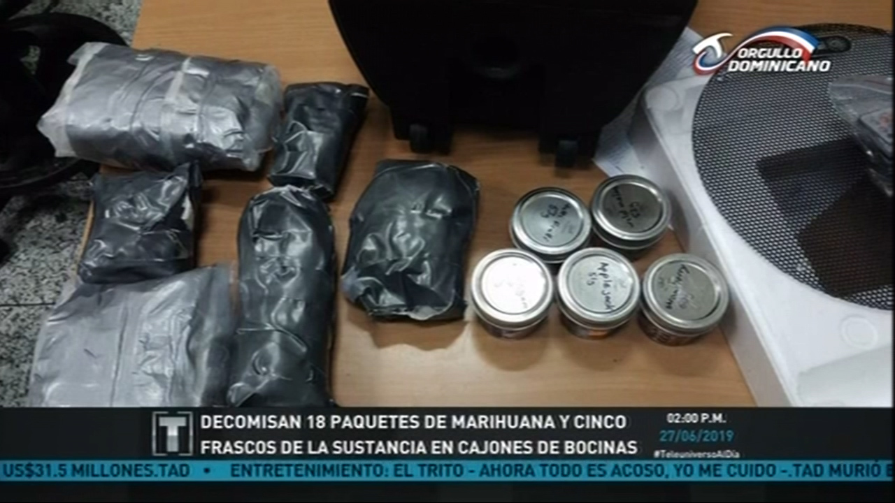 Fueron Decomisados 18 Paquetes De Marihuana Y Cinco Frascos De La Misma Sustancia En Cajones De Bocinas