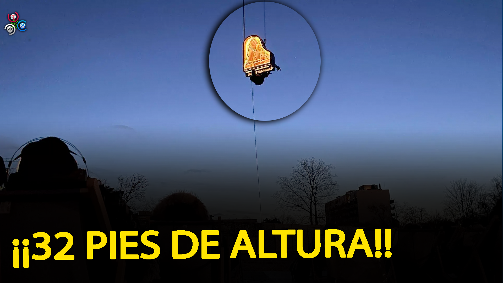 Músico Organizó Un Concierto Con Un ¡¡PIANO COLGADO!! En Alemania