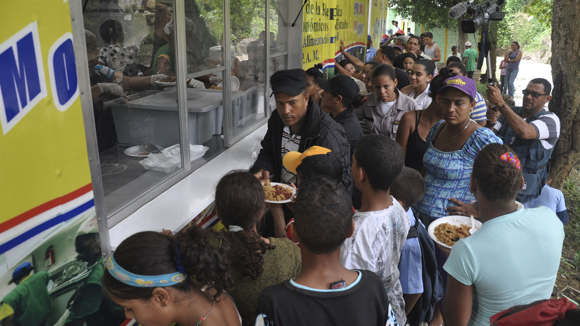 Esto Es Lo Que Está Pasando Con Los Comedores Económicos