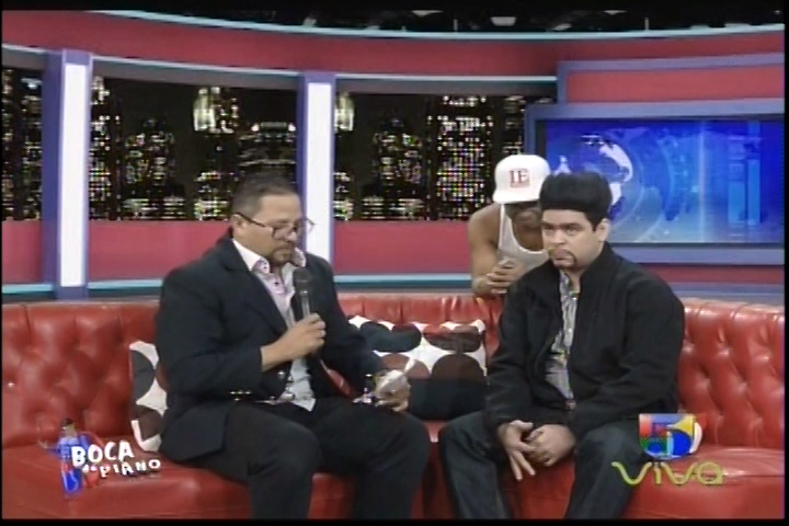Boca De Piano Es Un Show Parodia Entrevista Al Poeta Callejero
