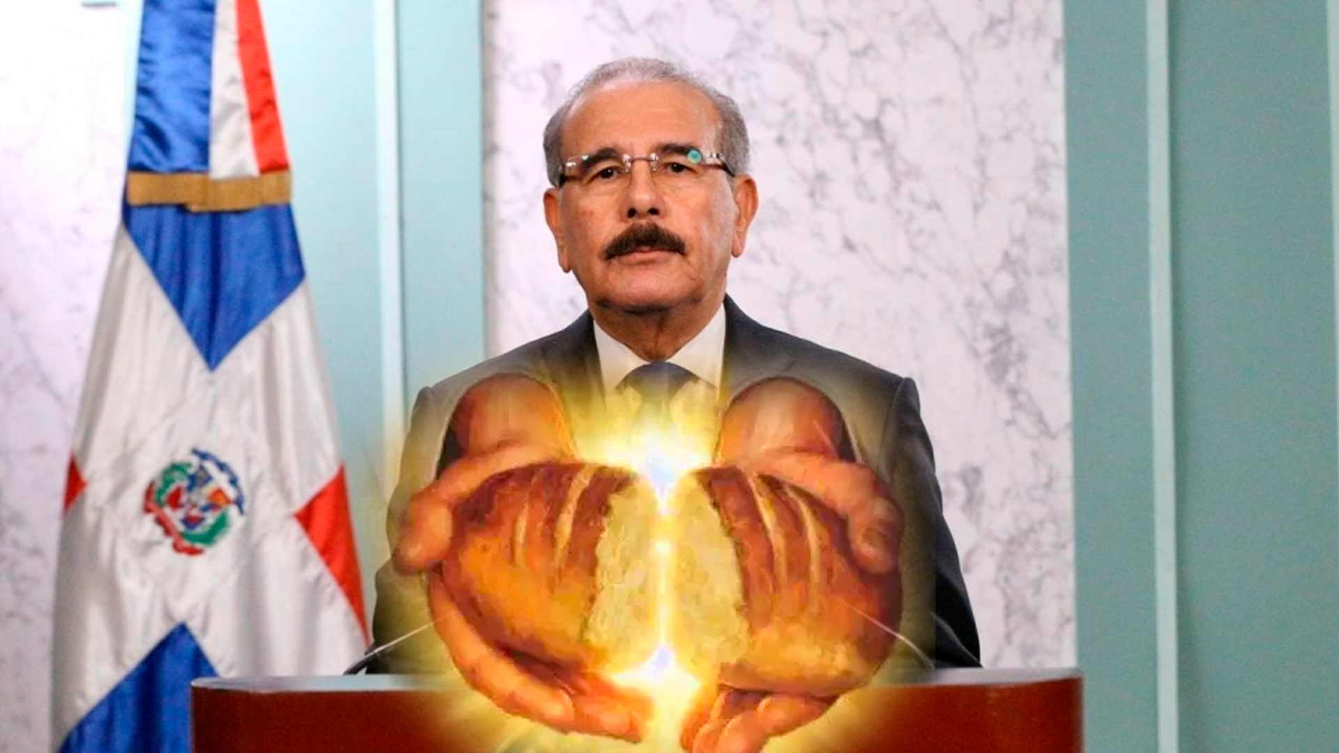 Construyen Fosa Común En Santiago Por COVID-19