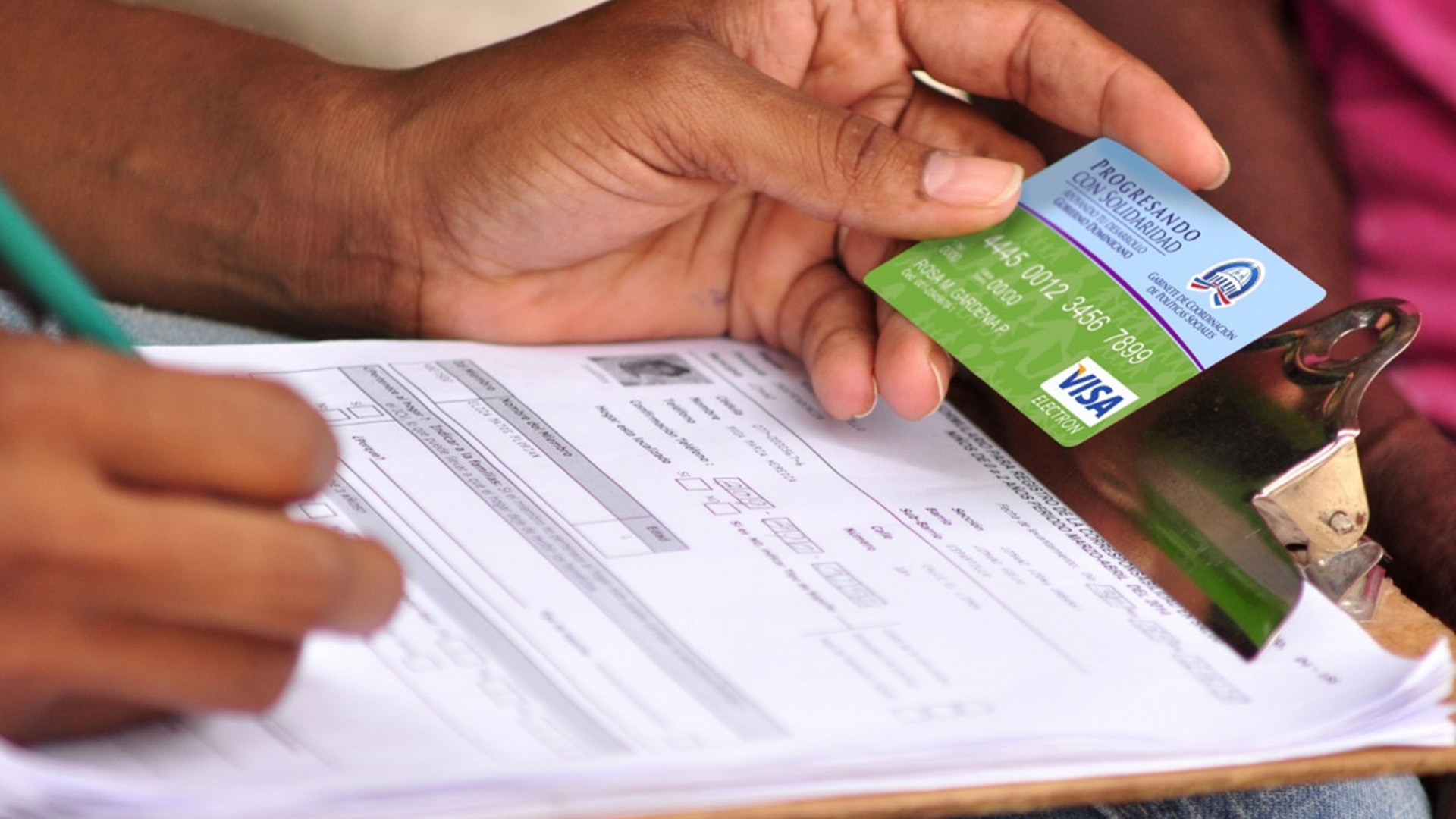 Aquí Podrías Saber Si Estas En El Programa QUÉDATE EN CASA