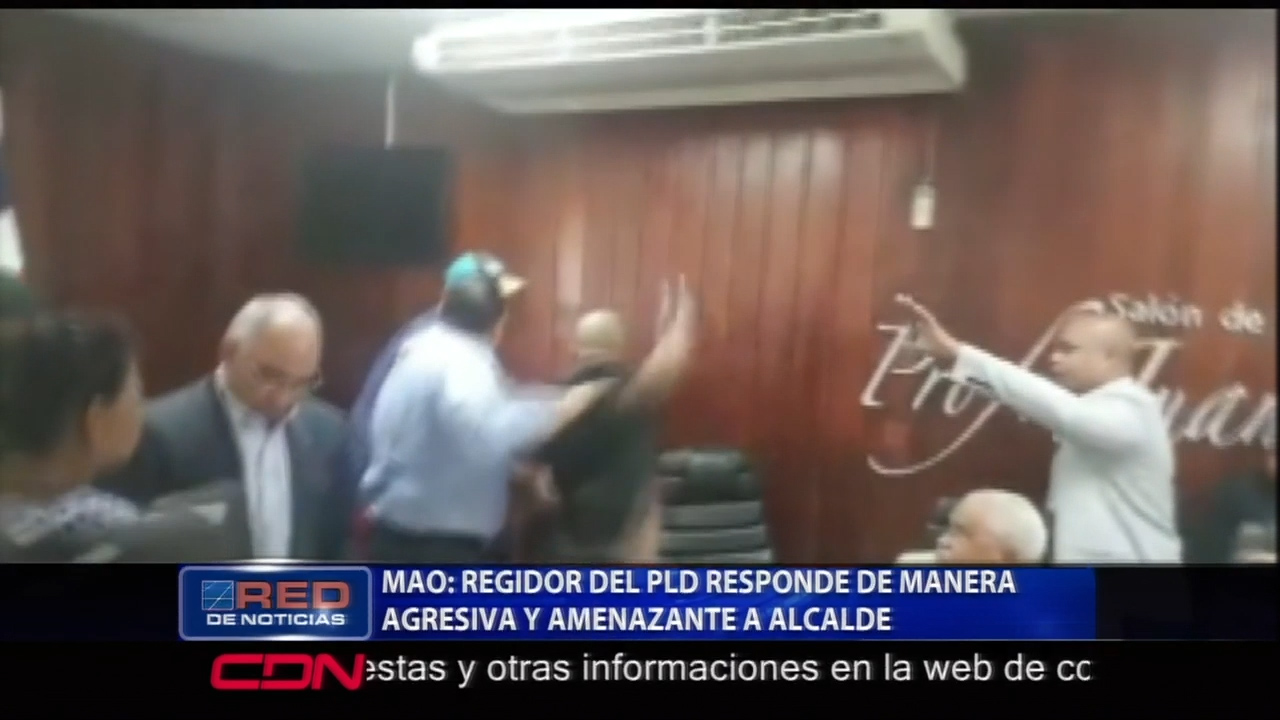 “Regidor Suplente” Por El Partido Verde En Mao Responde De Manera Agresiva Y Amenazante Ante El Alcalde De Esa Demarcación