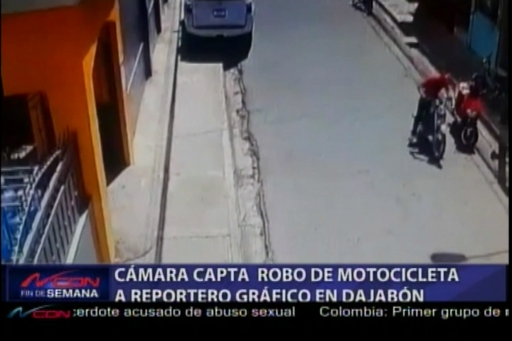 Captado En Cámara El Robo De Una Motocicleta Propiedad De Un Reportero Gráfico En Dajabón