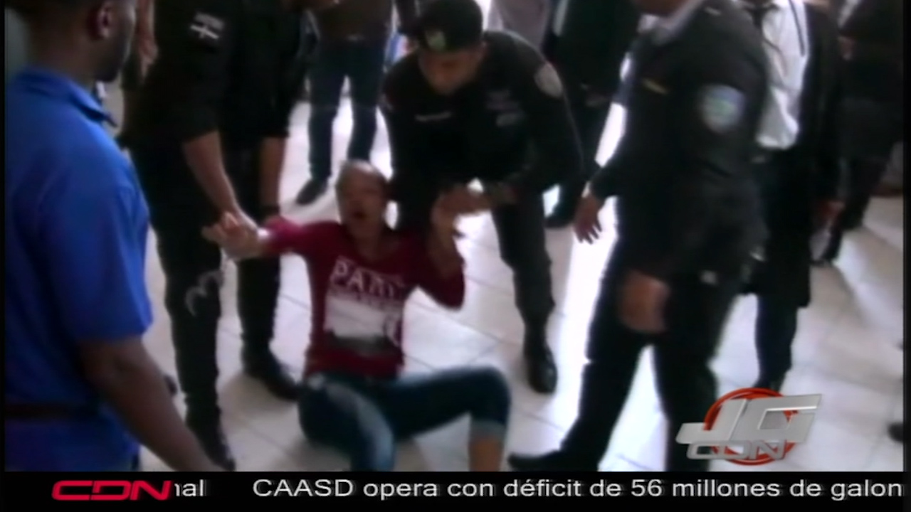 Mujer Que Había Sido Acusada De Asesinato Pero Puesta En Libertad Alegando Era Menor Y Por Su Condición De Embarazo Fue Apresada Nueva Vez Pasando Marihuana A Reo De La Romana