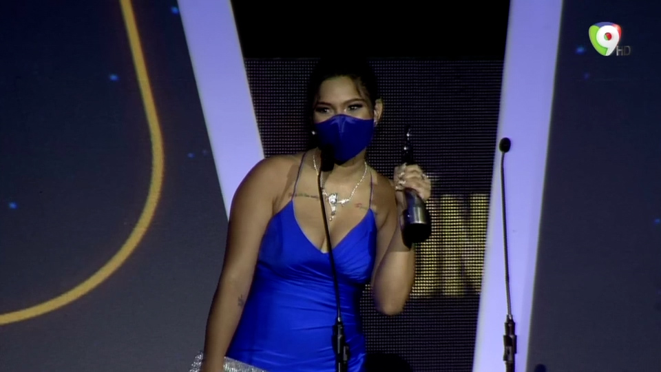 La Ross María Gana Revelación Del Año En Premio Soberano 2021