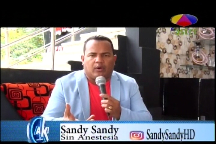 Los Comentarios De La Farándula Con Sandy Sandy En Aki E La Cosa