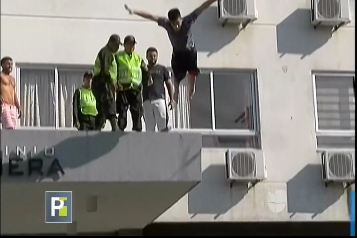 ¡No Te Tires, No Te Tires! “Se Tiró”