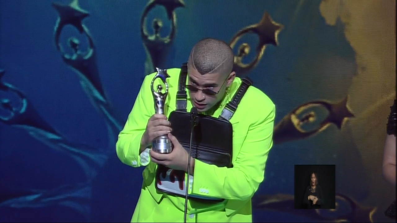 Bad Bunny Recibe Soberano Internacional En Premios Soberano 2019