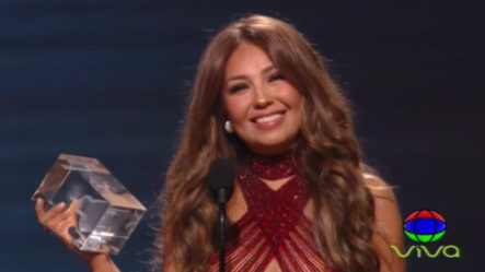 Thalia Recibe El Premio A La Presidencia En Los Latin Grammys