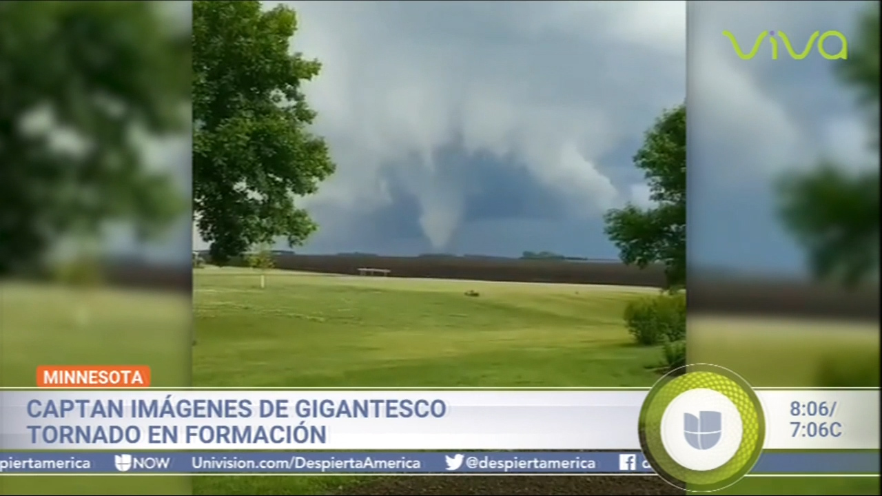 Captado En Cámara Imágenes De Un Gigantesco Tornado En Formación