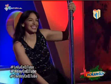 El Baile De Hony Estrella En El Tubo En Más Roberto