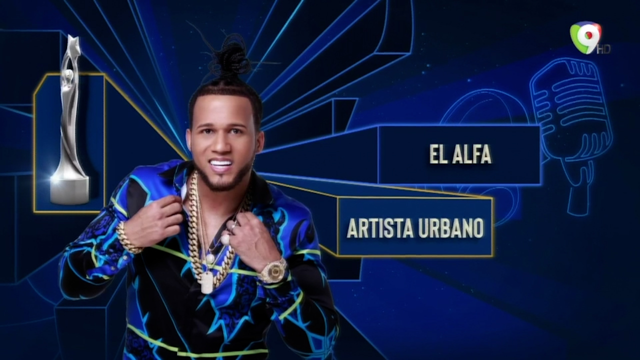 El Alfa El Jefe Gana Premio A Urbano Del Año En Premio Soberano 2021