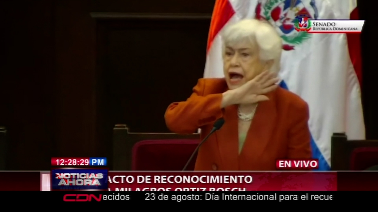 El Senado De La República Reconoce La Trayectoria De Milagros Ortiz Bosch