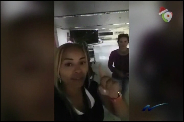 Nuria Piera: Venezolanos Afirman No Los Admiten En RD, Pero Les Cobran 30 Dólares Para Poder Entrar Y Luego Los Sacan