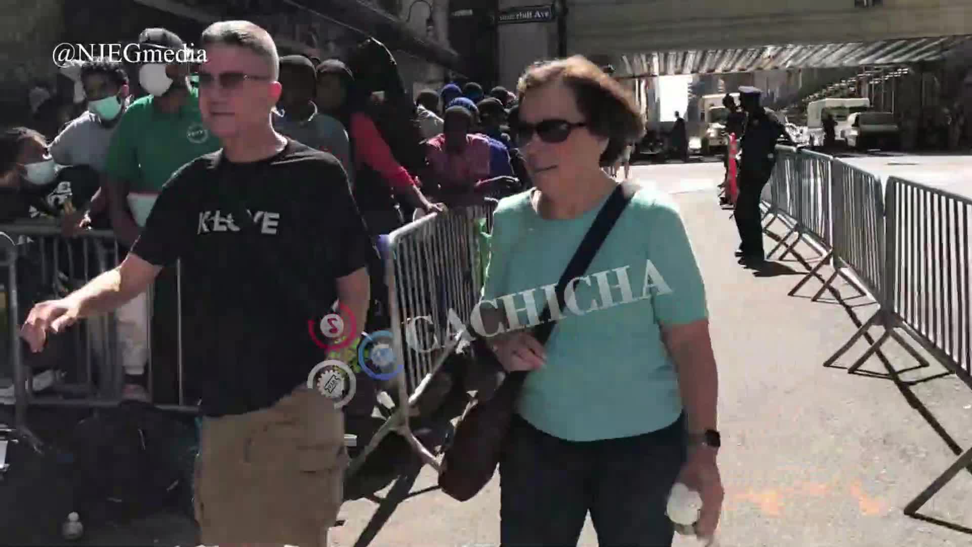 ¡Duermen En La Calle!: Alcalde De New York Califica Como UN DESASTRE La Crisis Migratoria