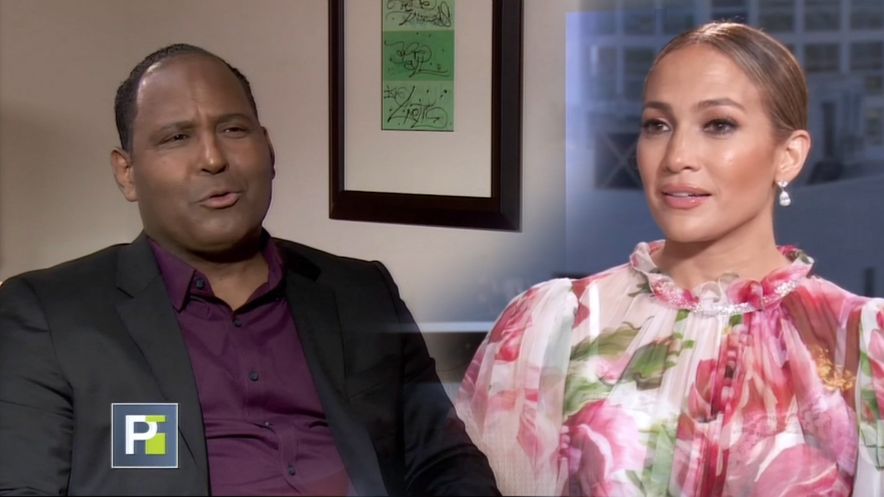 Tony Dandrades Entrevista A Jennifer López En Primer Impacto