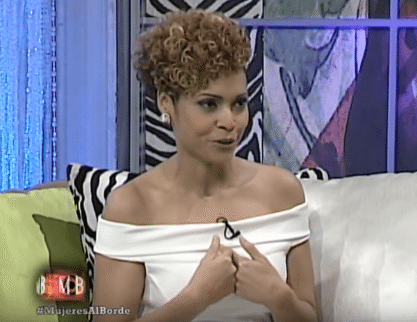 La Verdadera Belleza Femenina Se Debate En Mujeres Al Borde